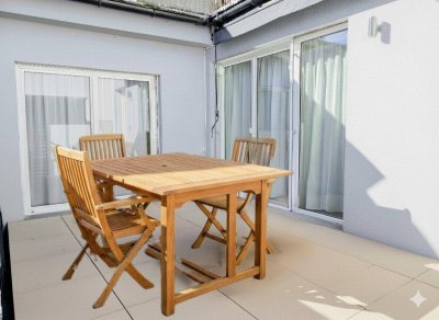 RIEDENBURG MEETS MAXGLAN: Stylische 72 m² Wohnung mit großer Terrasse in Ruhelage!