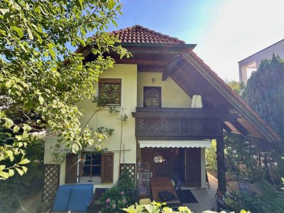 Gemütliches Zuhause für Paare oder kleine Familien mit Garten &amp; Salzwasserpool