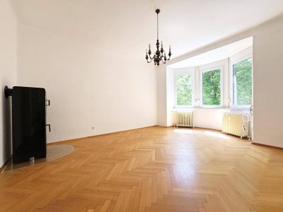 Wohnen mit Charme, Geschichte und Lebensqualität - Altbaujuwel in Wels