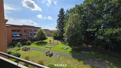 3-Zimmer-Wohnung im 2ten Stock mit sonniger Loggia &amp; Tiefgarage in Toplage von Kaindorf an der Sulm