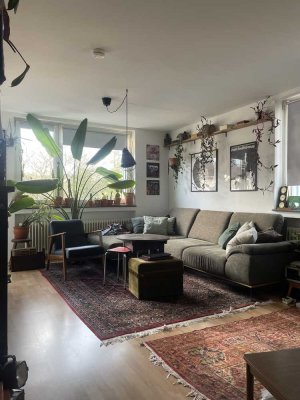 Helle 3-Zimmer Wohnung mit Tageslichtbad und kleiner Loggia in Aschaffenburg