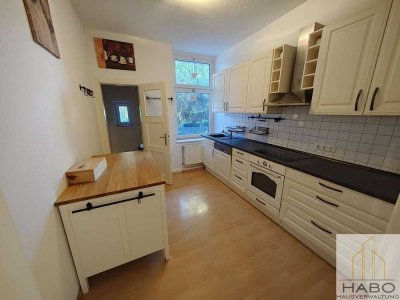 Große 4-Zimmer-Wohnung zentral in Essen!! Mit Balkon!