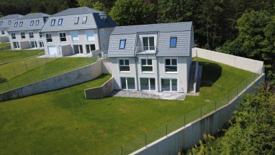 NEUER PREIS! Großzügiges Einzelhaus in Bad Fischau mit wunderschöner Aussicht