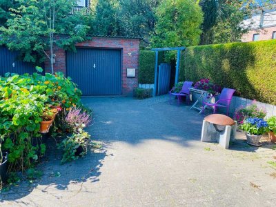 Voll möbliertes, freistehendes 6-Zimmer-Haus in Hamburg-Volksdorf zu vermieten für 10 Monate