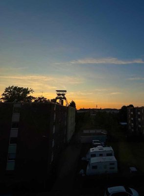 Freundliche, helle 3,5-Zimmer-Wohnung mit Balkon