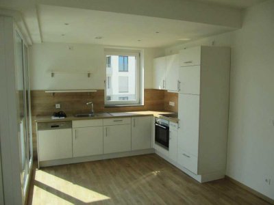 neuwertige 2-Zimmer-Wohnung in ruhiger Südlage im Candis-Viertel
