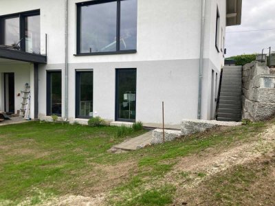 Geschmackvolle Wohnung mit Blick ins Naturschutzgebiet und EBK in Oberteuringen