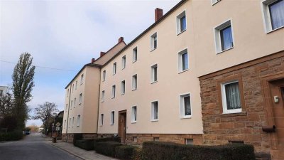 Dachgeschosswohnung mit offener Küche - Osteraktion!