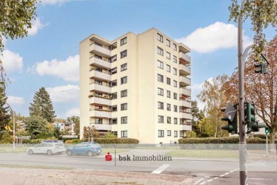 Sanierungsbedürftige Wohnung mit Stellplatz in Berlin-Zehlendorf