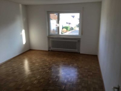 3,5-Zimmer-Wohnung mit Balkon in Maximilliansau in ruhiger Lage