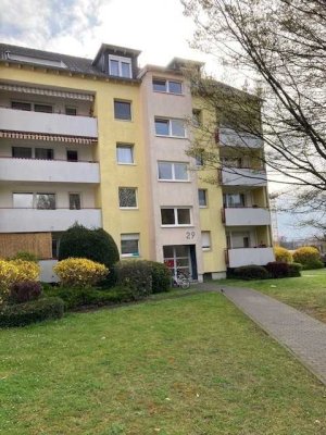 Modernisierte 2 Zimmer-Wohnung in Feldrandlage in Friedrichsdorf-Dillingen