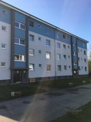 Demnächst für Sie Bezugsfertige 3,5 Zimmer Wohnung mit Wannenbad und Balkon