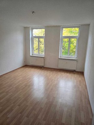 Lichtdurchflutete 2-Zimmer Wohnung mit Balkon