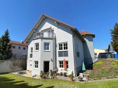 Attraktive 3-Zimmer-KB-Dachgeschoß-Wohnung in Lich-Eberstadt
