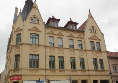 traumhafte Altbau - Whg. - 2 Zimmer im DG, Marktstraße 24