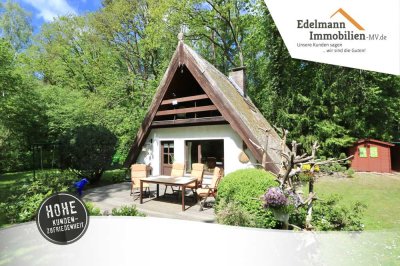 Gemütliche Finnhütte in der Rostocker Heide – ca. 36 m² Wfl., 580 m² Grdst., umgeben von Wald und Na