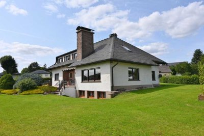 **Exklusives Einfamilienhaus in idyllischer Lage der Eifel**