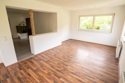4-ZIMMER-FAMILIENIDYLL MIT SÜD-WEST- BALKON SONNE UND GROSSZÜGIGER RAUMAUFTEILUNG