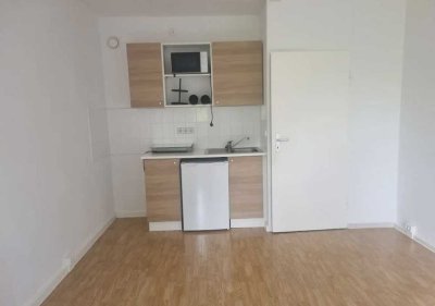 NACHMIETER AB 15.08.2025 GESUCHT