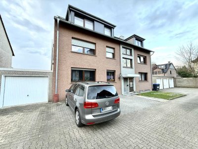 2,5 Zimmer mit Tageslichtbad, großem Wohn- u. Esszimmer, Aussicht u. Stellplatz
