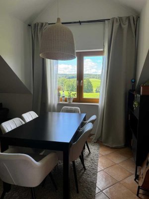 Helle 2-Zimmer Wohnung mit Aussicht ins Grüne
