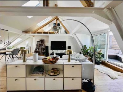 (Befristete Untermiete) Exclusiv möbliertes 2-stöckiges Penthouse mit Dachterrasse & Alpenblick