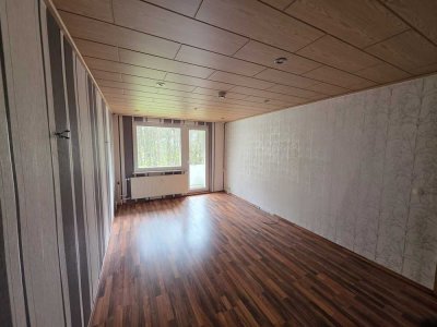 Helle 4-Zimmer-Wohnung mit Balkon, Einbauküche & Keller in Wittstock – Frei ab 01.06.2025
