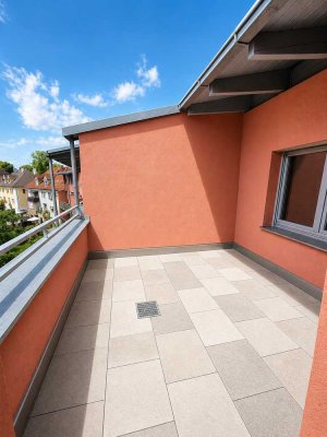 Helle 4-ZKB mit 2 Dachterrassen & TG in Top-Lage nahe City-Galerie Augsburg