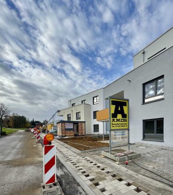 Erstbezug März 2026 - Betreute Seniorenwohnung mit Parkierung, Einbauküche undTerrasse