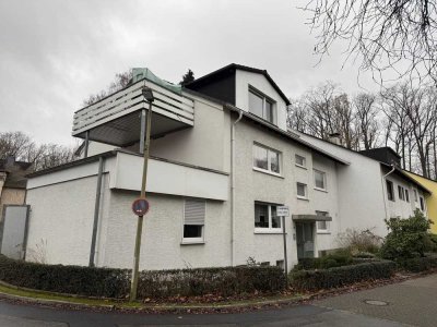 Freiwerdende 2,5 Zimmer DG-ETW in Bommern mit großem Balkon zu verkaufen