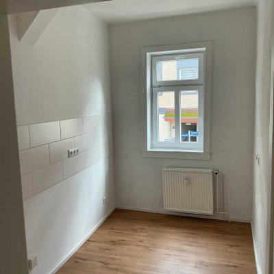 Lichtdurchflutetes, großzügiges, gepflegtes 1 1/2- Zimmer-Appartement-Innenstadt-Nähe Fußgängerzone