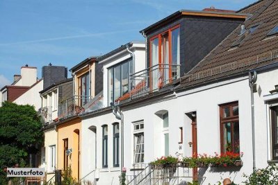 Einfamilien-Reihenendhaus mit Garage