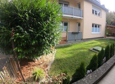 Tolle Wohnqualität in zentraler Lage – 3,5 ZKB mit Balkon/Terrasse und Garten