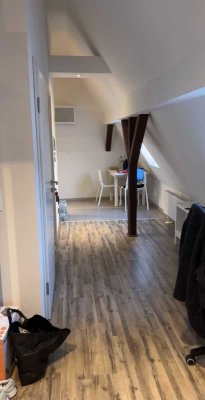 Geschmackvolle 1-Zimmer-Dachgeschosswohnung in Ulm