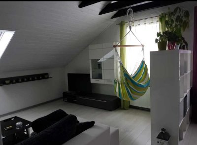 Geschmackvolle 2-Zimmer-Dachgeschosswohnung mit gehobener Innenausstattung in Altomünster