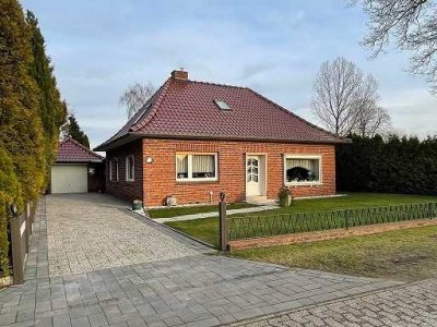 Ansprechender Bungalow in idyllischer Wiekenlage von Spetzerfehn