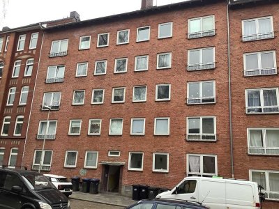 Renovierte  2-Zimmer Wohnung zur zeitnahen Anmietung frei