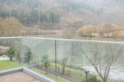 Neckarresidence I Wohnen in 1. Reihe am Wasser