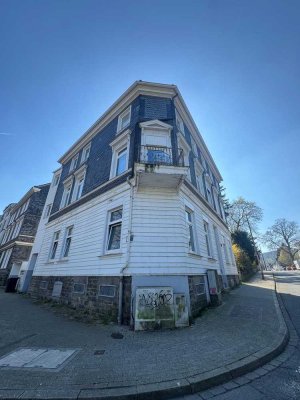 Renditestarkes Mehrfamilienhaus mit Garage und Ausbaupotential