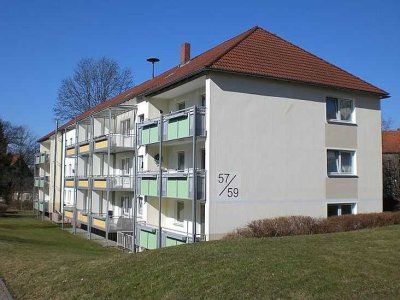 + 2 Zimmer - schöner Balkon +