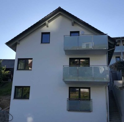 Freundliche 2-Zimmer-Wohnung mit gehobener Innenausstattung in Deggendorf