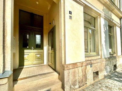 Helle 2-Zimmer-Wohnung / Büro im EG in Meißen