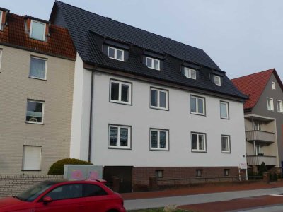 ERSTBEZUG nach Modernisierung - 3-Zimmer-Dachgeschosswohnung ab sofort