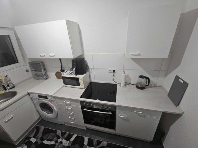 355.0 € - 52.85 m² - 2.0 Zi.
