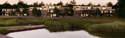 4 Zimmer Wohnung am See. 2 Bäder, Balkon, Zweitbezug, nahe bei Berlin.