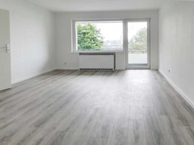 Geräumige 4 Zimmer-Wohnung mit Balkon in Mainleus