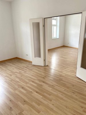 PROVISIONSFREI moderne unbefristete 4-Zimmer-Wohnung in bester zentraler Lage U 4 Nähe