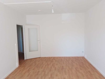 Schöne 3 Raum Wohnung zu vermieten