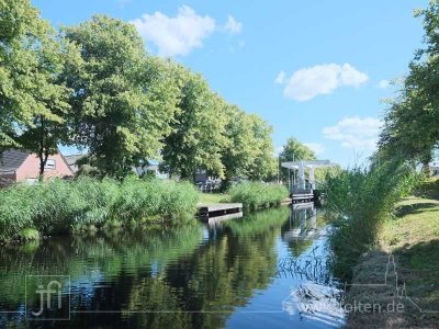 Ruhig Wohnen zwischen Wasser und Moor: Reihenendhaus in Wiesmoor