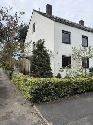 Familientraum mit Garten – Sonniges Reiheneckhaus in Dreieich-Offenthal